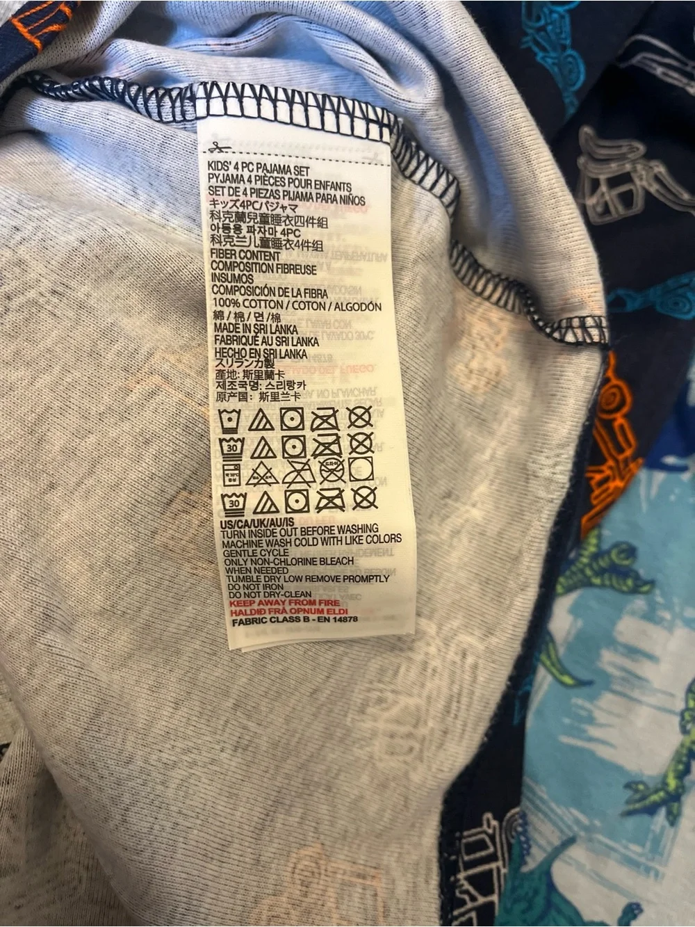 Boy’s size 10 Kids pajama bundle, Star Wars, dinosaurs, construction